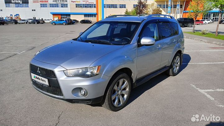 Mitsubishi Outlander 2.0 CVT, 2010, 207 950 км