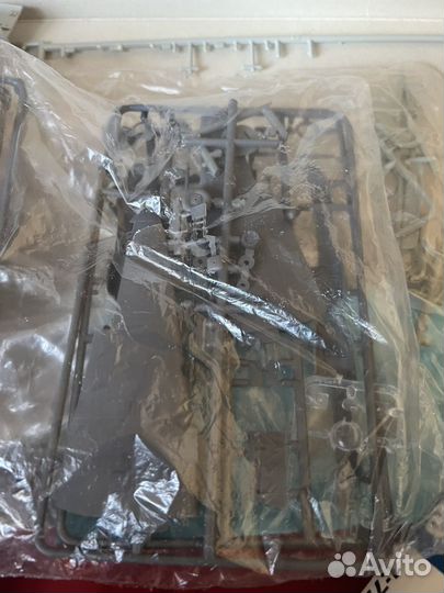 Модель самолета junkers lufthansa JU-52 1:72