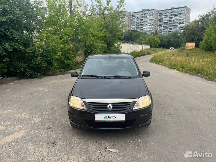 Renault Logan 1.6 AT, 2015, 24 203 км