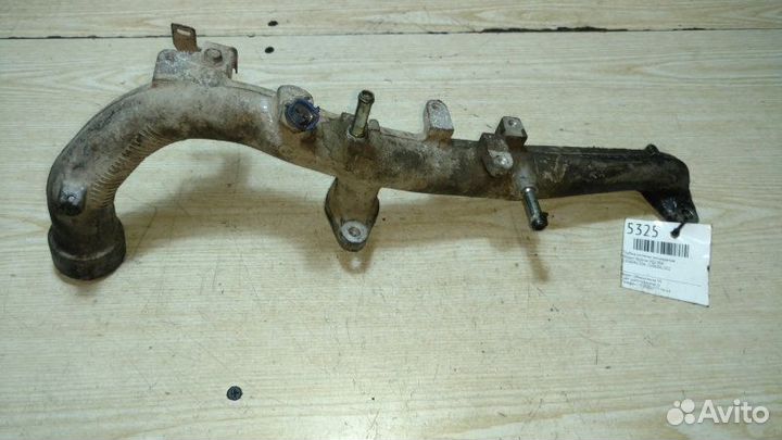 Трубка системы охлаждения Nissan Skyline VQ25DE