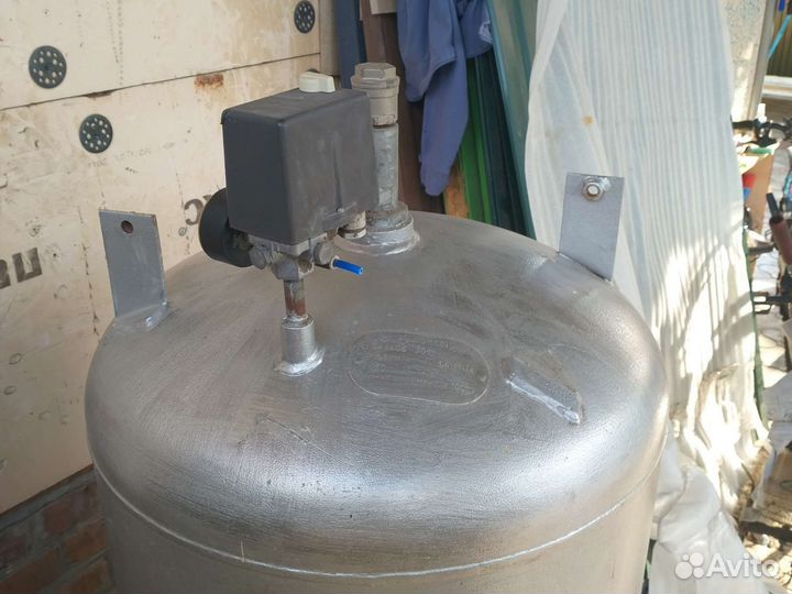 Бак для ресивера