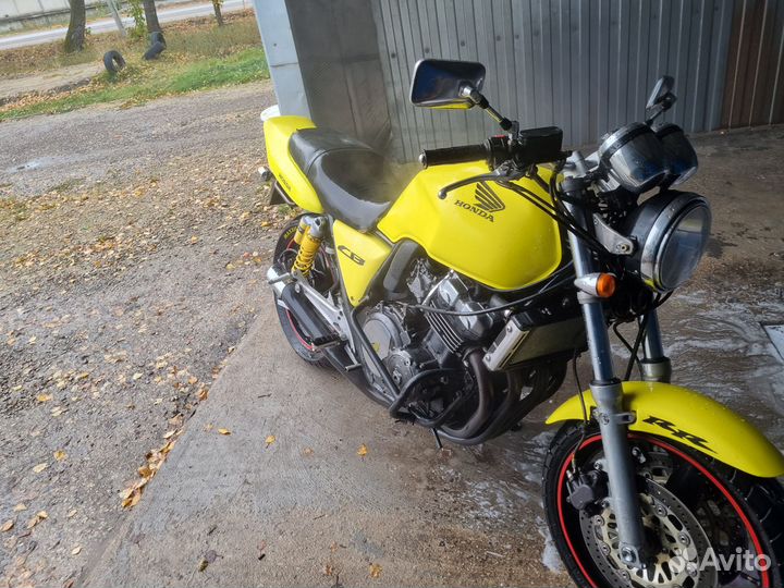 Мотоцикл Honda CB400SF