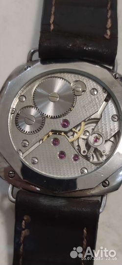 Продаю часы Panerai
