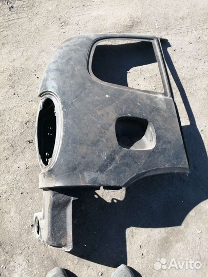 Крыло заднее