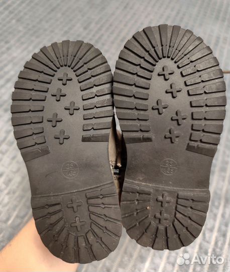 Ботинки демисезонные 23 размер