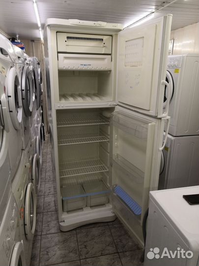Холодильник высокий с Саморазморозкой