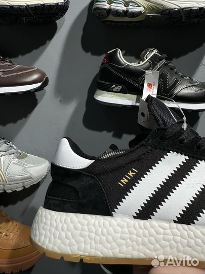 Кроссовки Adidas iniki