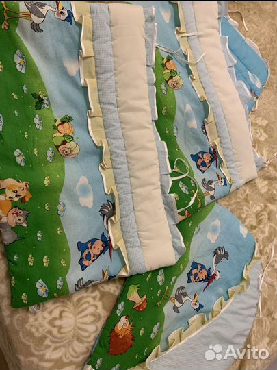 Бортики в детскую кроватку