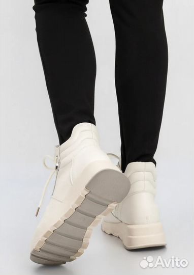 Ботинки зимние женские на платформе