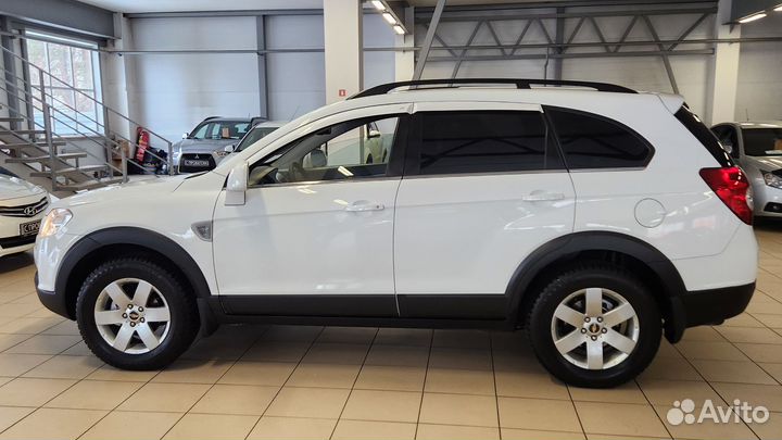 Chevrolet Captiva 2.4 AT, 2010, 178 900 км