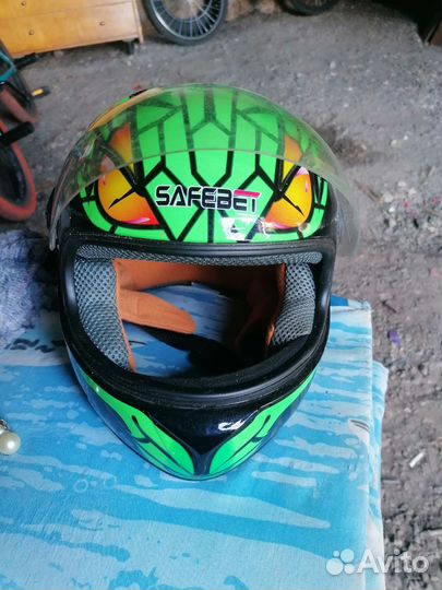 Подростковый мотошлем