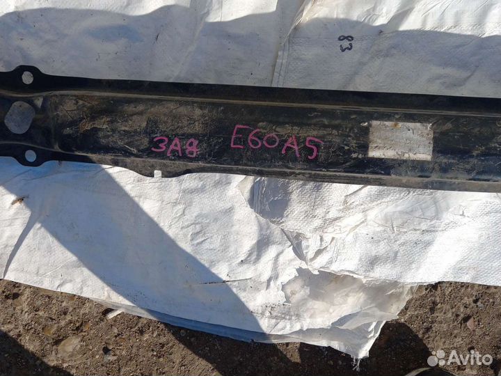 Усилитель заднего бампера BMW 5 e60