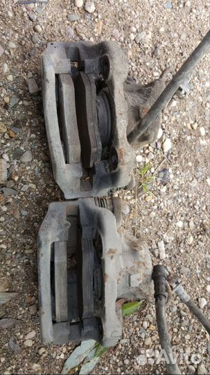 Суппорт передний левый правый vw passat b3 b4 б3