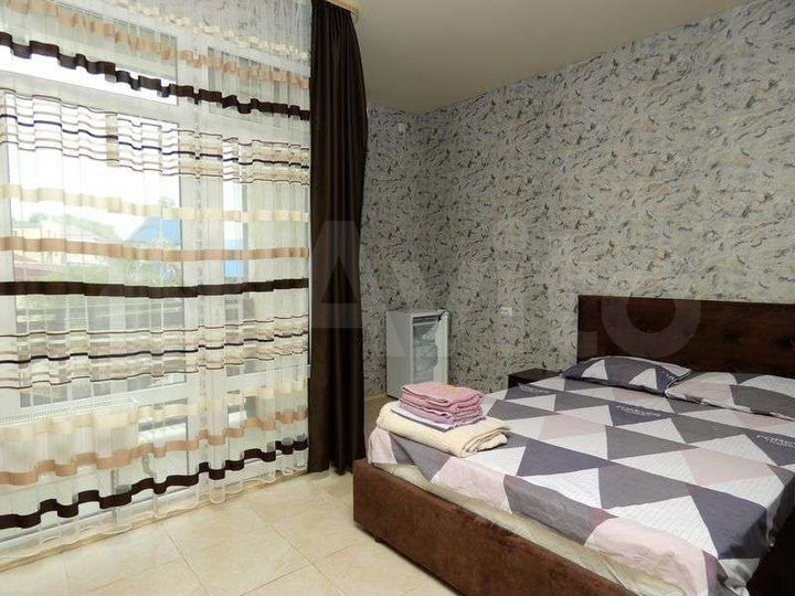 Комната 30 м² в 5-к., 3/3 эт.