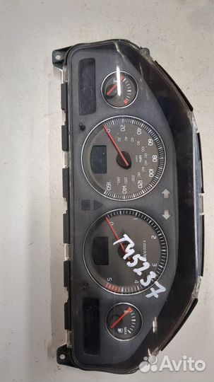 Щиток приборов Volvo XC90, 2004