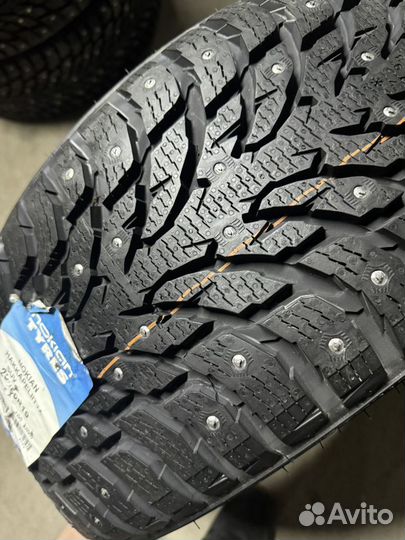 Nokian Tyres Hakkapeliitta 9 SUV 255/50 R19 107T