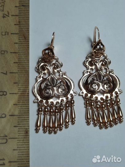 Золотые серьги