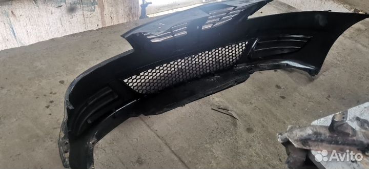 Передний и задний бампер на Рено Логан