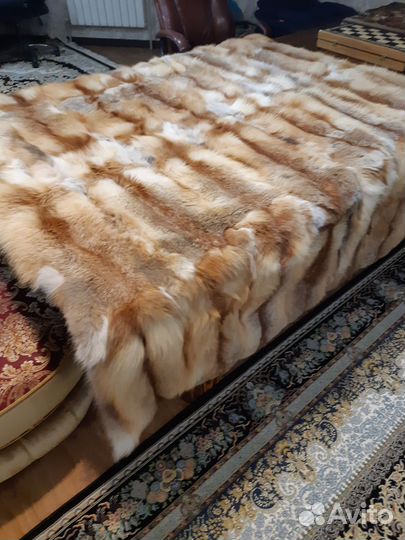 Меховой плед из лисы