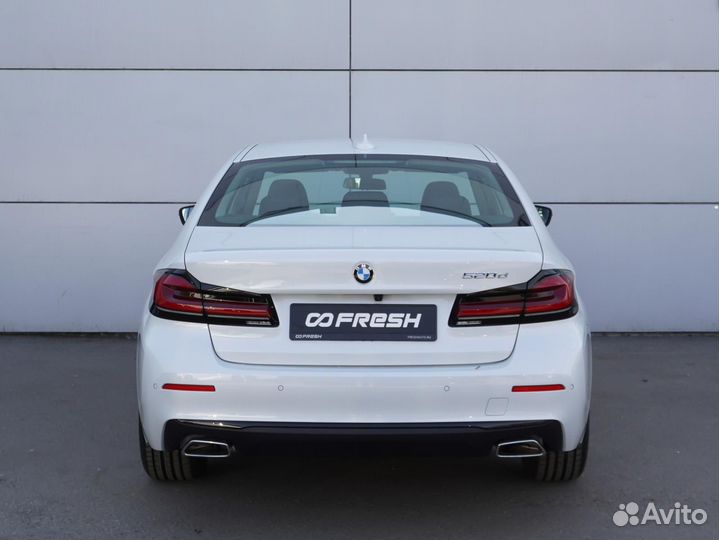BMW 5 серия 2.0 AT, 2022, 176 км