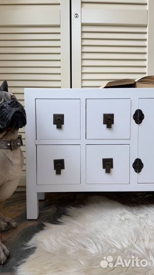 Комод не Италия