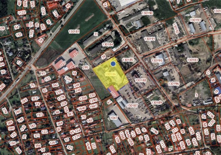 Гараж, Производство 900 м²