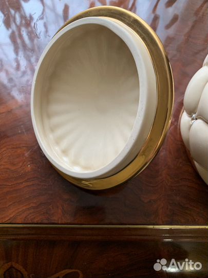 Бомбаньерка для пирожков и печенья