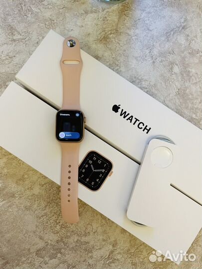 Часы apple watch se 40 mm gold 2021