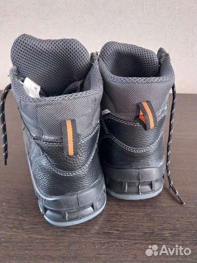 Ботинки мужские