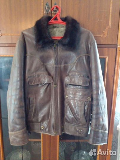 Кожаная зимняя куртка на овчине