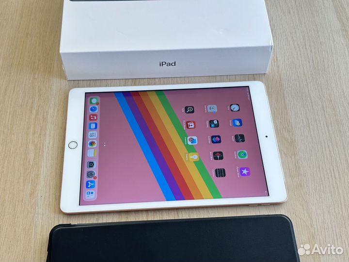 Apple iPad 8-го поколения Sim+Apple Pencil