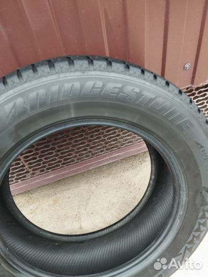 Bridgestone Ice Cruiser 7000S 225/65 R17 106