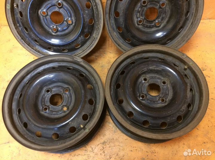 4 шт. Диски 14 4х114,3 DIA 56,6
