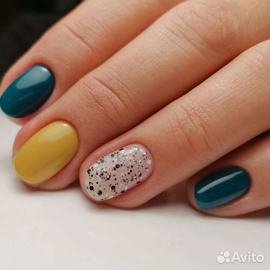 Аппаратный маникюр