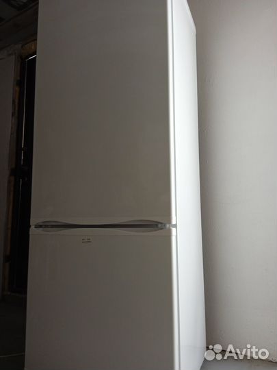 Холодильник Атлант двухкамерный
