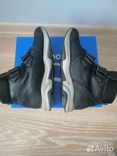 Демисезонные ботинки на мальчика р.37