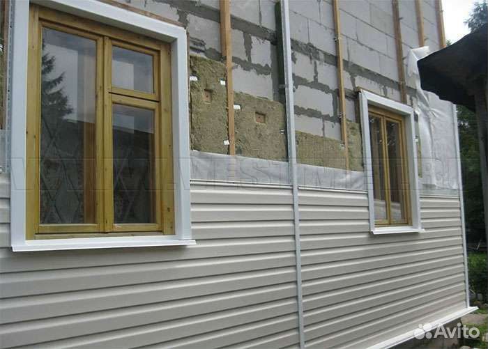 Бригада строителей