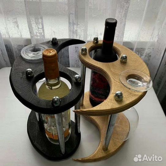 Стойка под вино