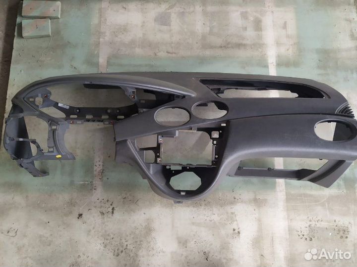 Панель приборов передний Ford Focus 1 универсал 2