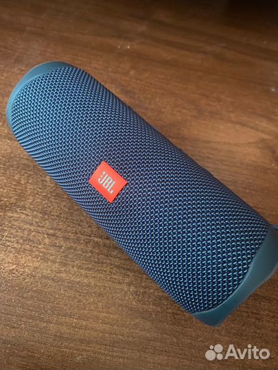 Портативная колонка JBL Flip 5