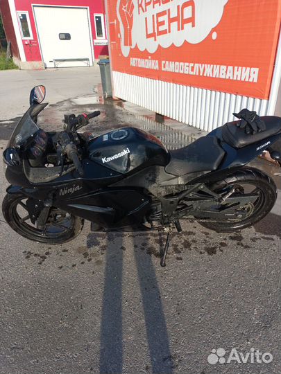Мотоцикл Kawasaki ninja 250r
