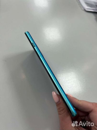 OnePlus 8, 8/128 ГБ