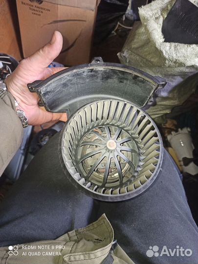 Вентилятор печки Volkswagen multivan