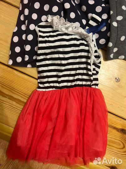 Пакет платьев 86-92 новогоднее