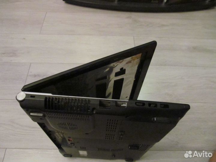 Ноутбук Acer Aspire V3-771G по комплектующим