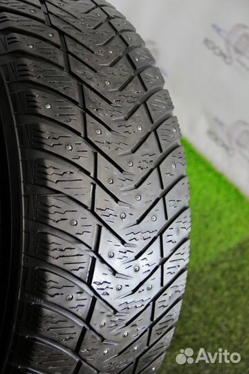 Yokohama Ice Guard IG65 235/55 R17 103T