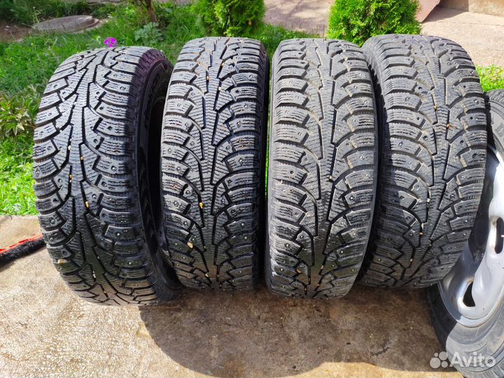 Nokian Tyres Hakkapeliitta 5 225/65 R17