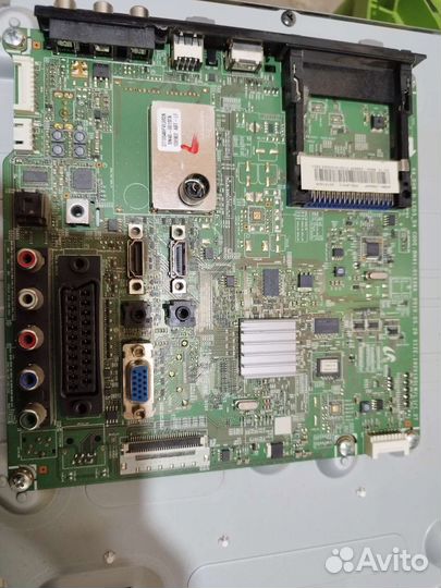 Запчасти от LE32C450E1W