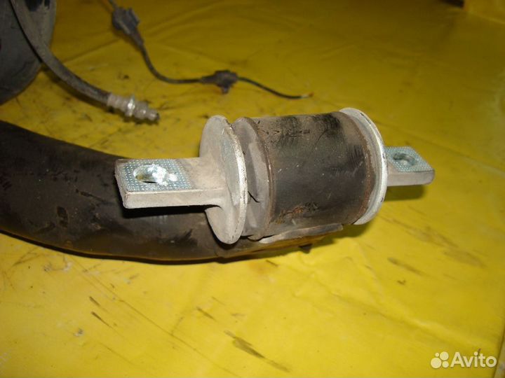 Кулак поворотный задний левый Honda Cr-v RE3