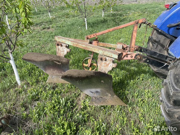 Плуг двухкорпусный